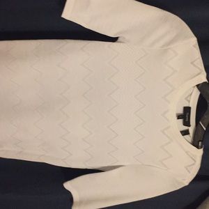 Theory short sleeved knit top